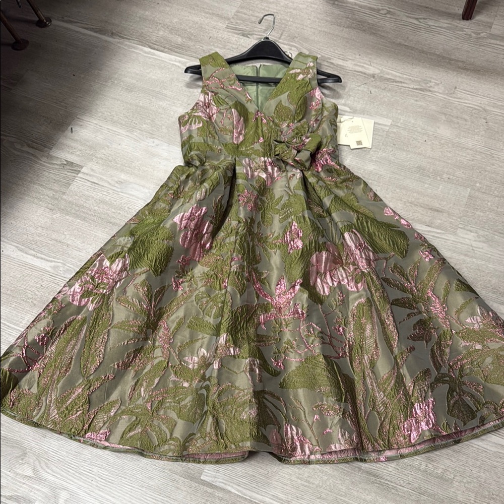 Elegant Green and Pink Floral Midi Dress